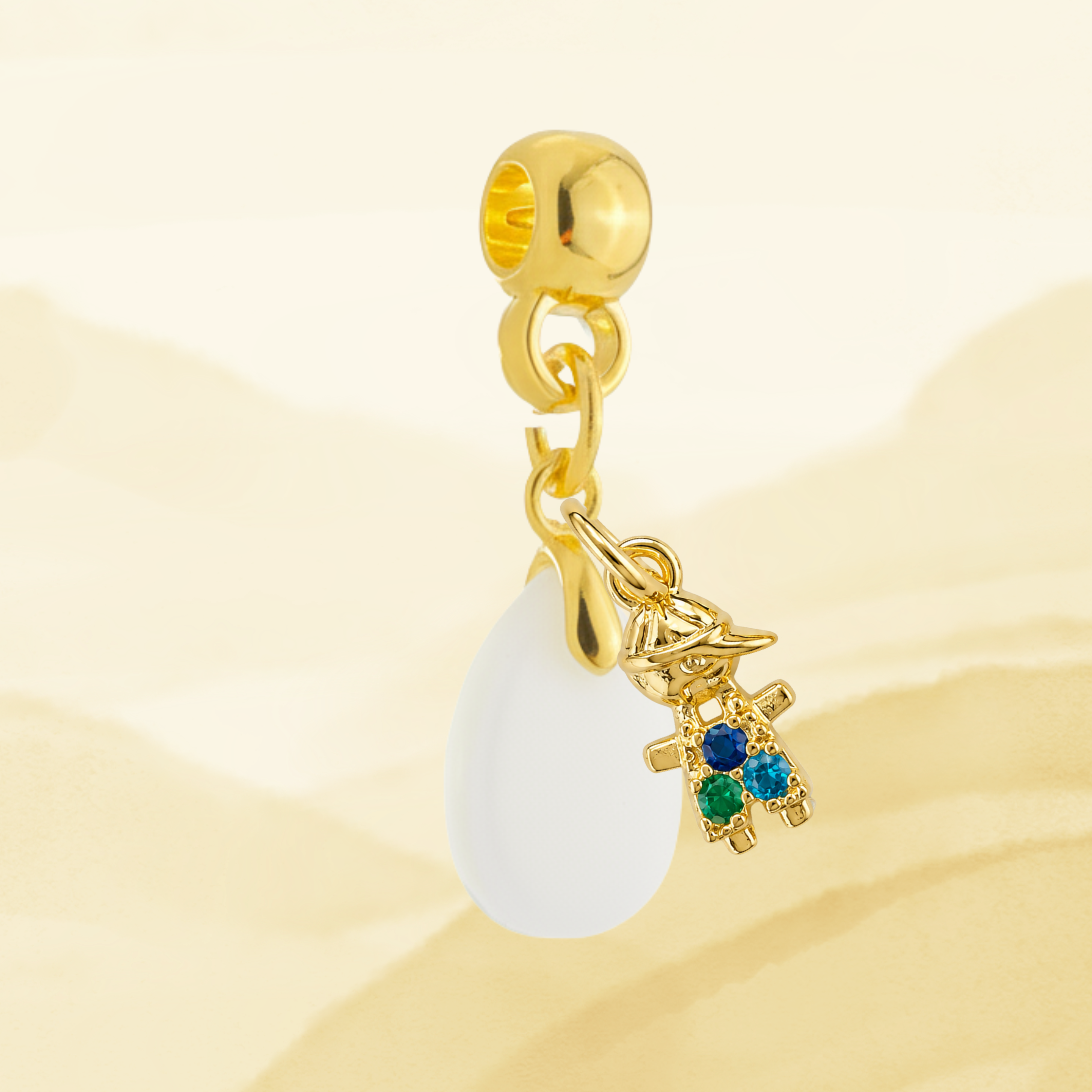 Zusätzlicher Anhänger mit Blattgold und Zirkonia-Tropfen